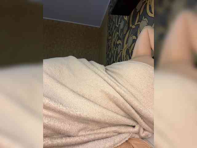 LouiseJenkin webcam