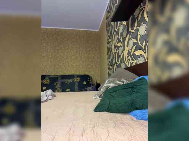 LouiseJenkin webcam