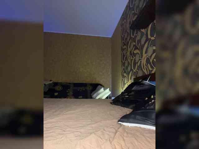 LouiseJenkin webcam