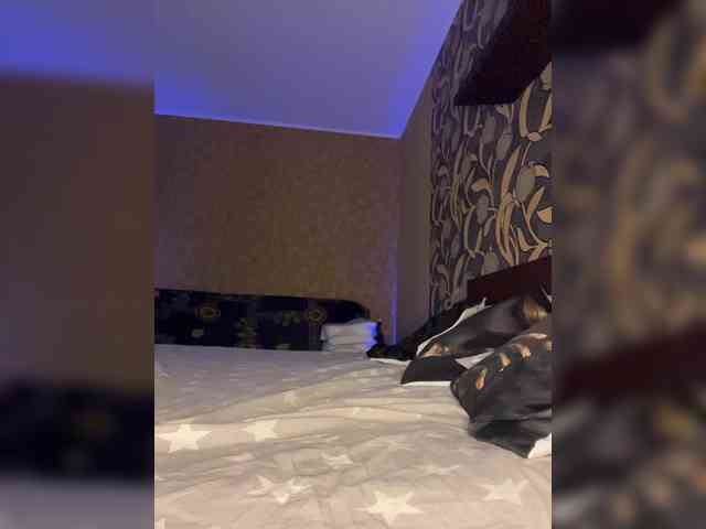 LouiseJenkin webcam