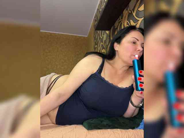 LouiseJenkin webcam