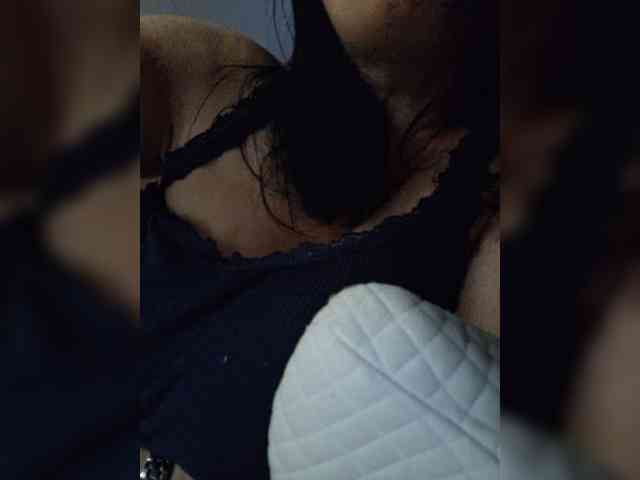 LouiseJenkin webcam