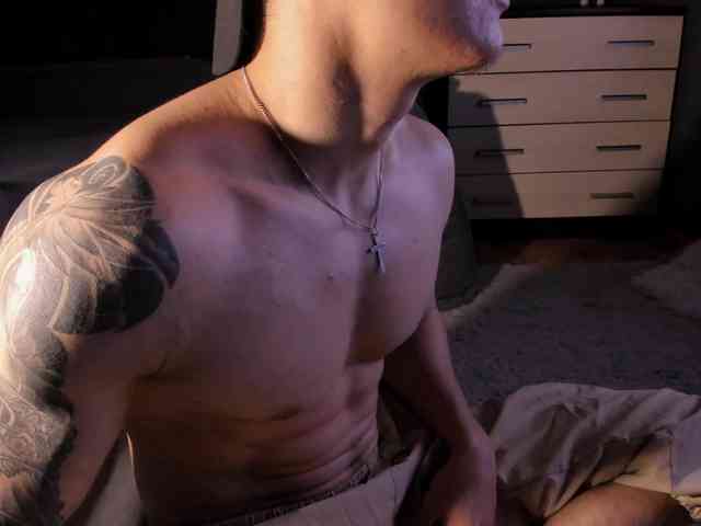 Virodari Live Webcam on BongaCams