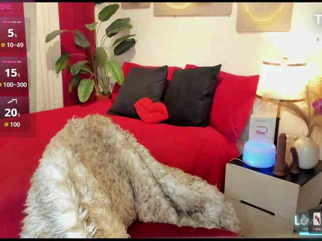 ClassyEllice Sex Cam Show