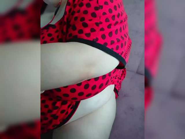 Mari301 live cam on BongaCams