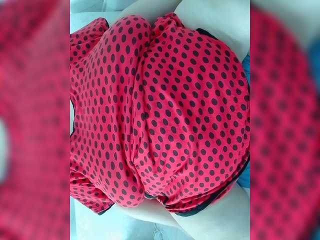 Marie301 — live female cam