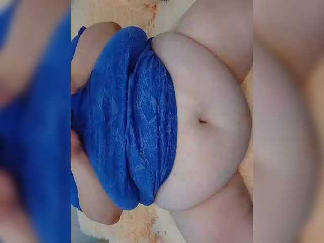 Mari301 live cam on BongaCams