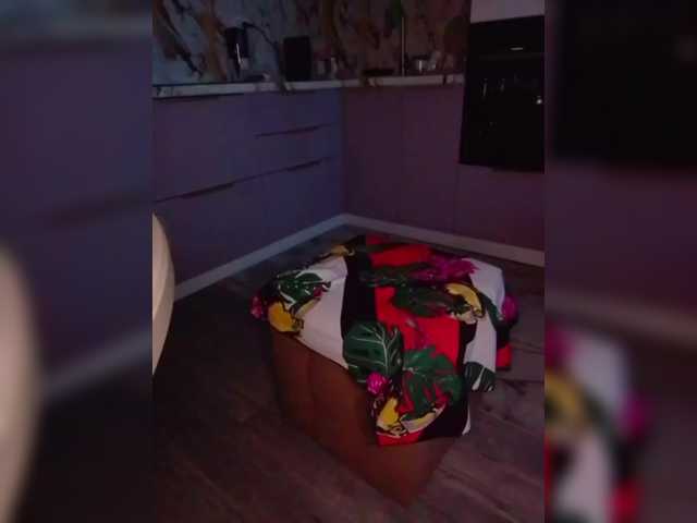 Mari301 live webcam show