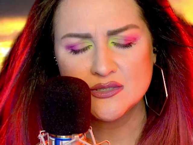 Meskhimusic live webcam show