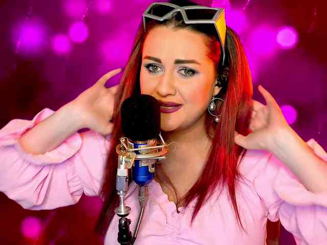 Meskhimusic webcam