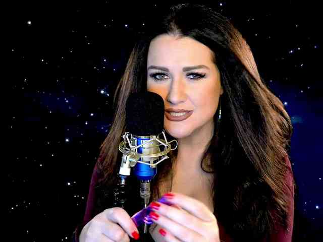 Meskhimusic webcam