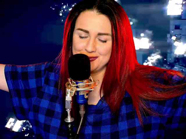 Meskhimusic webcam