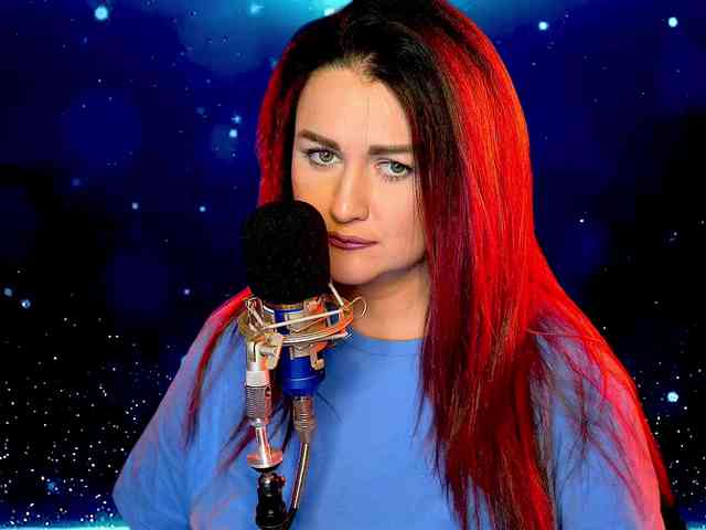 Meskhimusic webcam