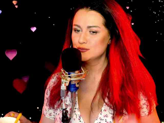 Meskhimusic webcam