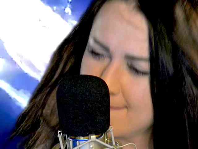 Meskhimusic webcam