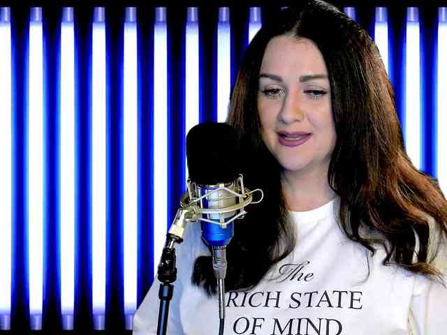 Meskhimusic webcam