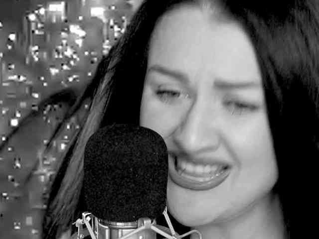 Meskhimusic webcam
