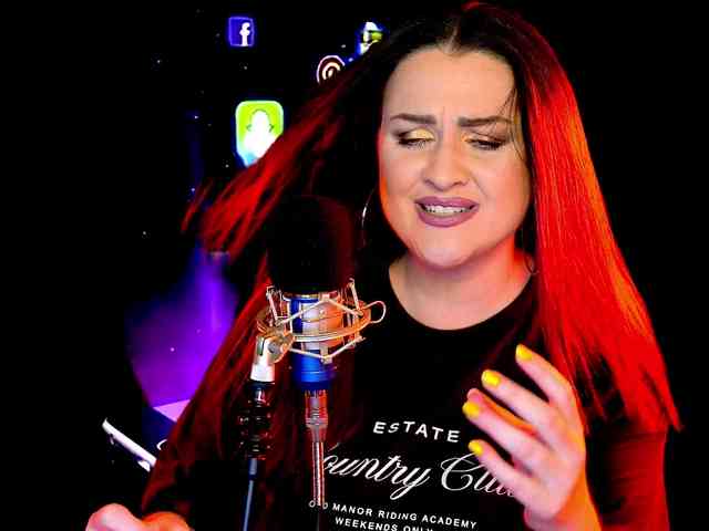 Meskhimusic webcam