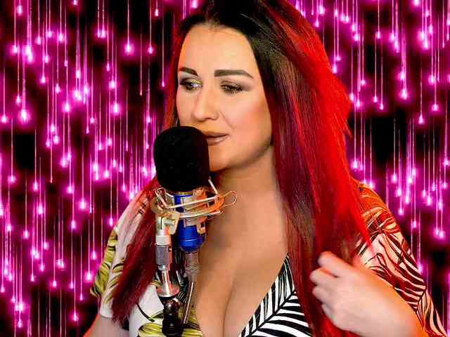 Meskhimusic webcam