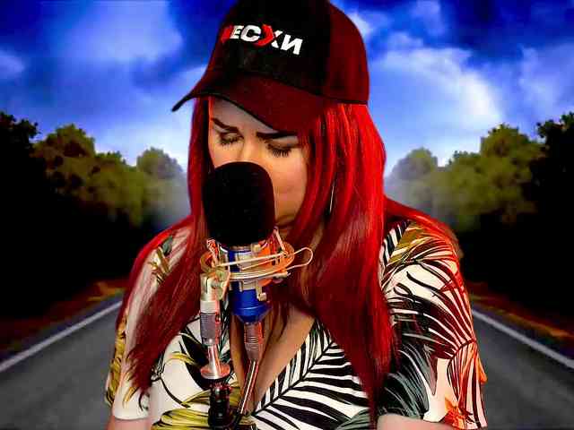 Meskhimusic webcam