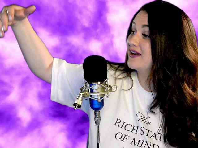 Meskhimusic webcam