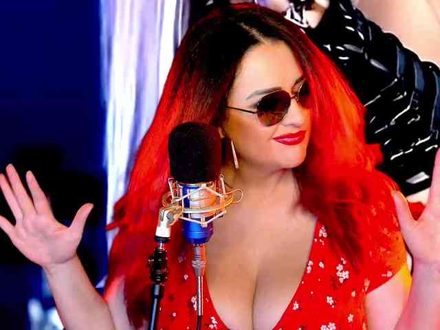 Meskhimusic webcam