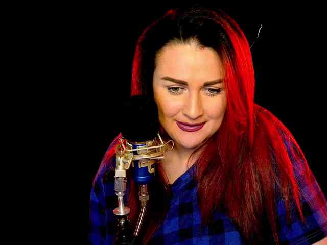 Meskhimusic webcam