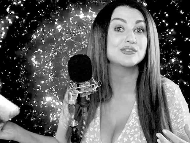 Meskhimusic webcam