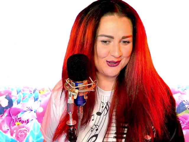 Meskhimusic webcam