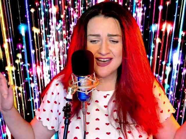 Meskhimusic webcam