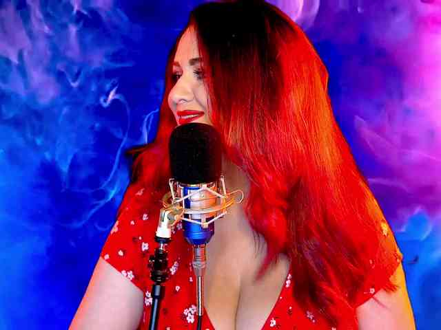 Meskhimusic webcam