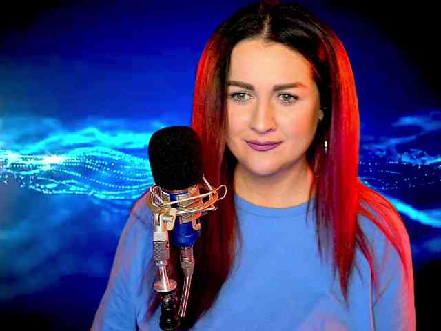 Meskhimusic webcam