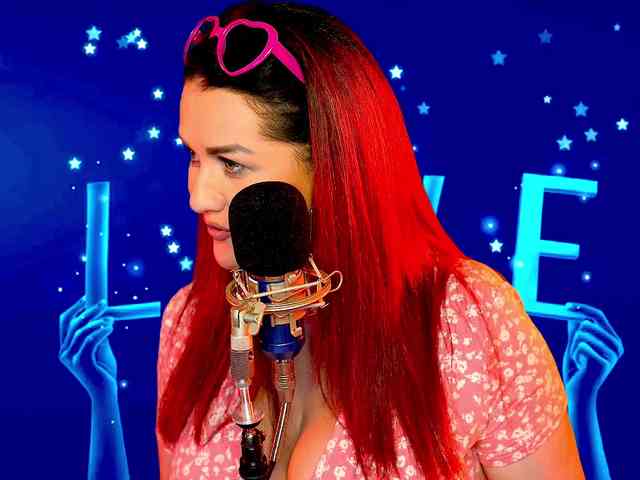 Meskhimusic webcam
