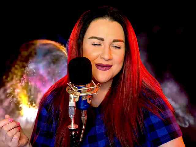 Meskhimusic webcam