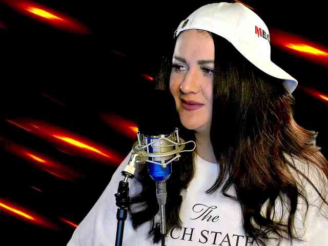 Meskhimusic webcam
