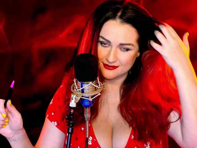 Meskhimusic webcam