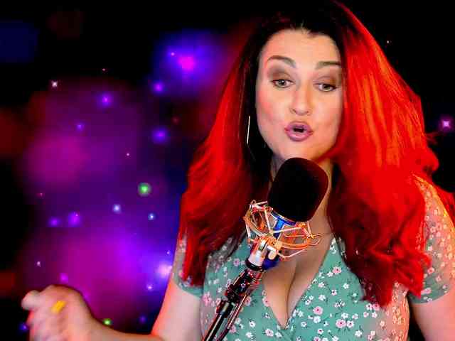 Meskhimusic webcam