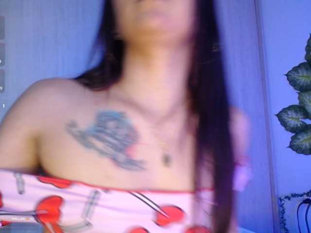 missxsaenz Live Cam on BongaCams