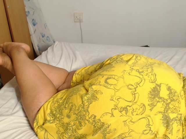 hotchocolateh live cam on BongaCams