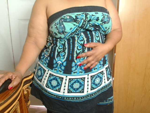 hotchocolateh live cam on BongaCams