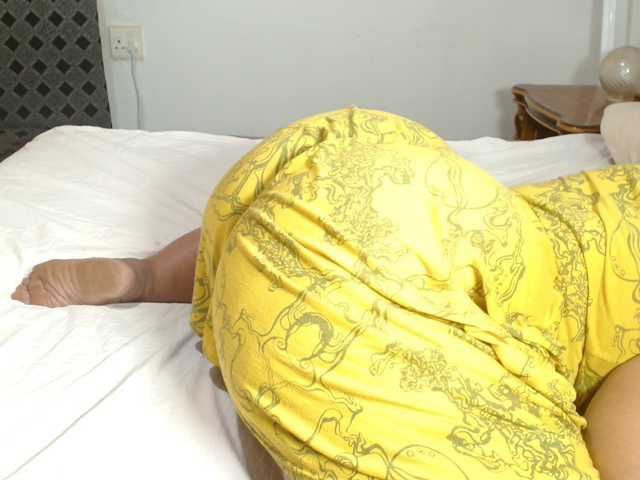 hotchocolateh, en directo ahora en BongaCams