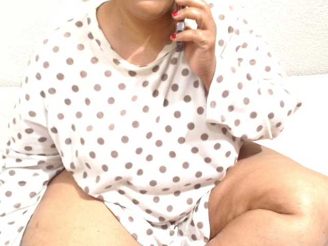 hotchocolateh live cam on BongaCams