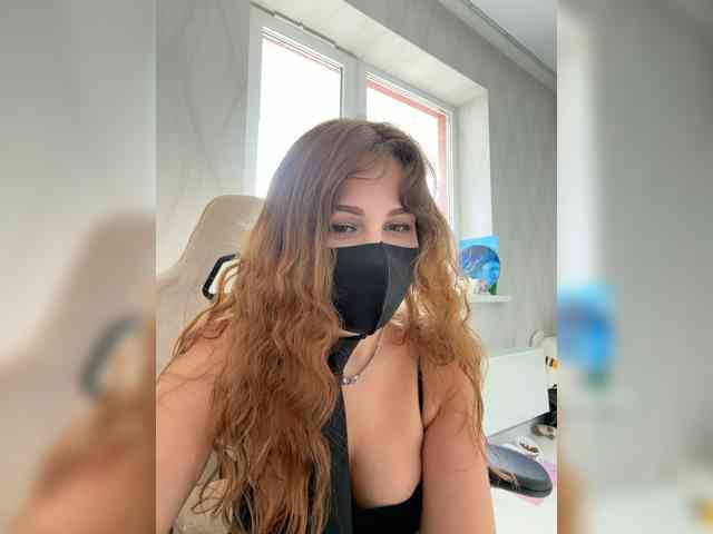 SinfulTyan webcam