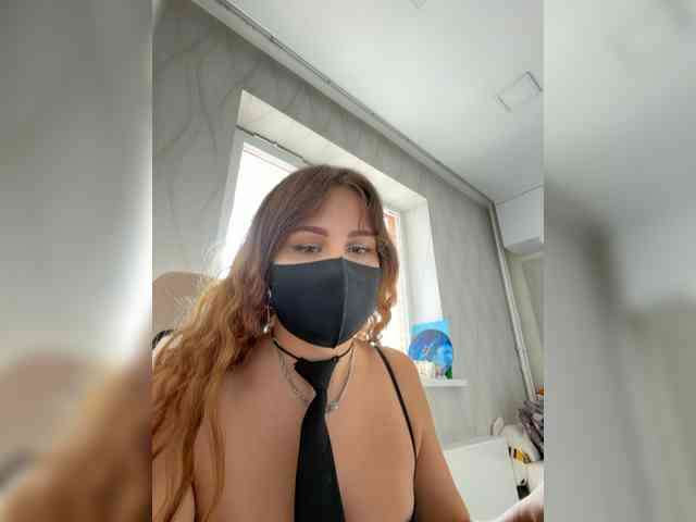 SinfulTyan webcam
