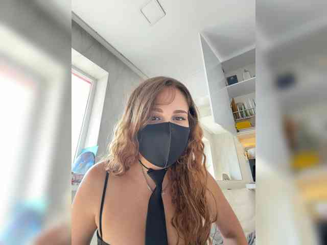 SinfulTyan webcam
