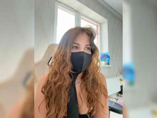 SinfulTyan webcam