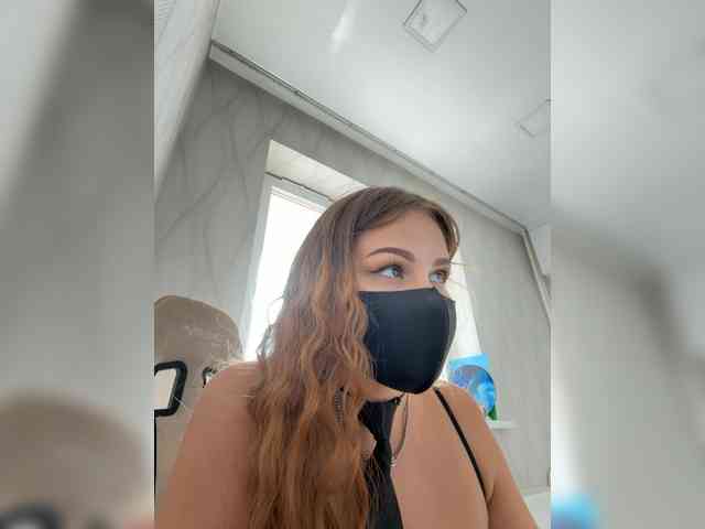 SinfulTyan webcam