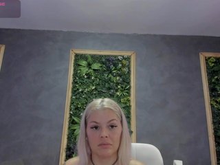 Issa_Jo Porn Show