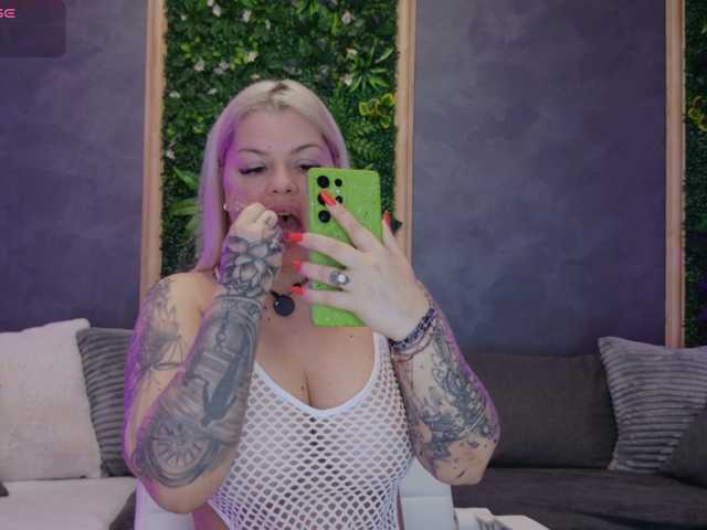 AlissaVox live cam on BongaCams