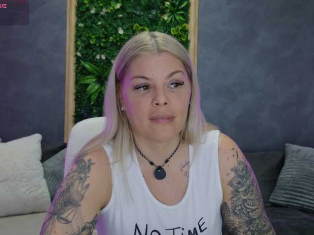 AlissaVox live cam on BongaCams